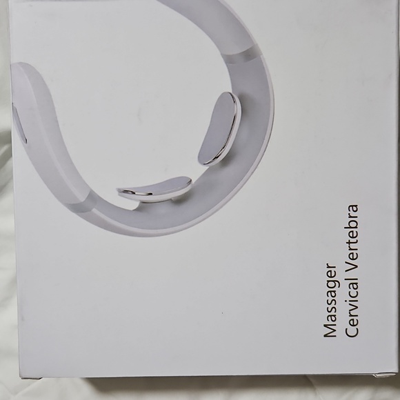 Beauty Bundle - Picture 2 of 10